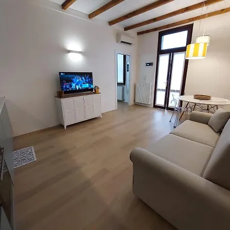 Casa Allegra